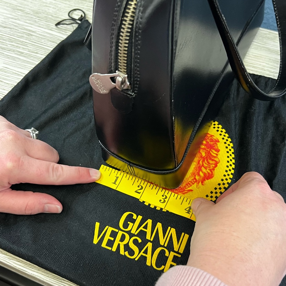 Vintage Versace Black Leather Handbag - Picture 12 of 15